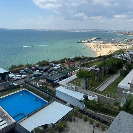 Sea View Marina Dinevi Apartment Свети Влас Екстериор снимка