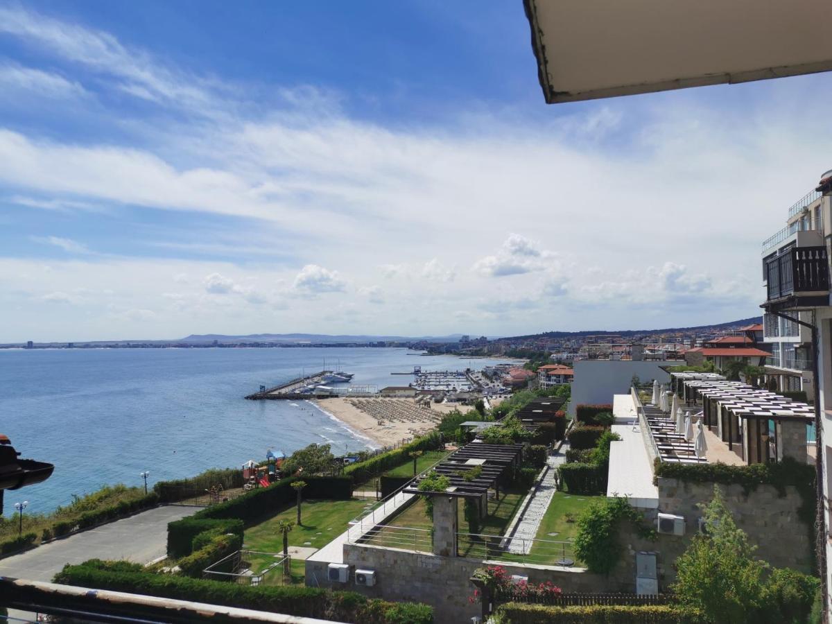 Sea View Marina Dinevi Apartment Свети Влас Екстериор снимка